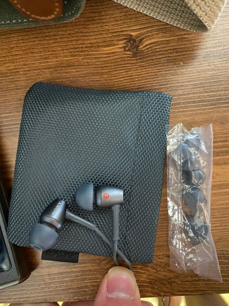 소니 이어폰 hear in--2