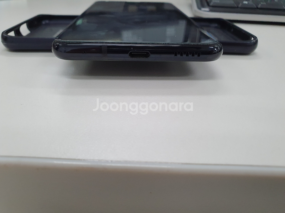 LG V35 가개통급 풀박스 상태좋음--4