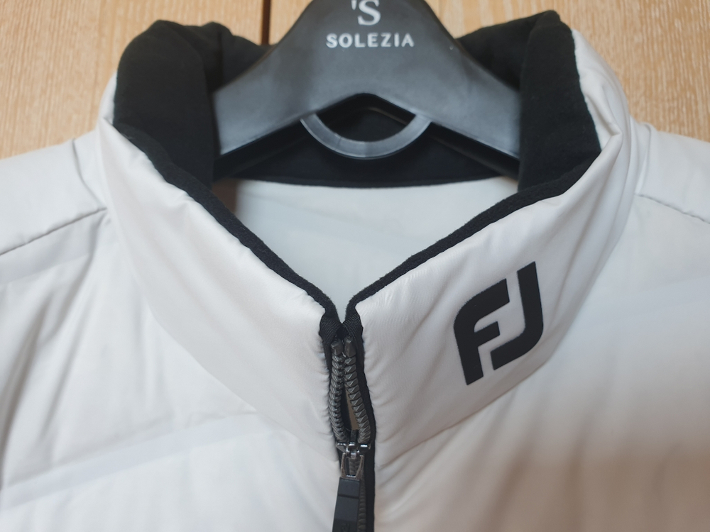 [새상품] 남자 브랜드 조끼 110사이즈--2