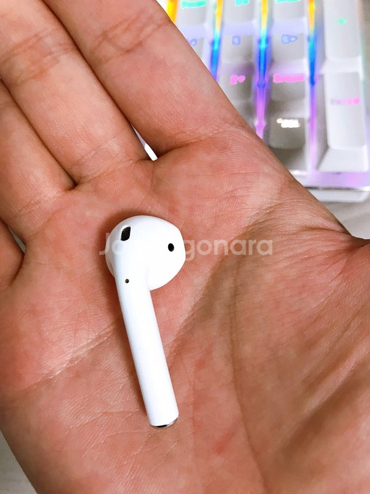 에어팟1세대 오른쪽 판매합니다--3