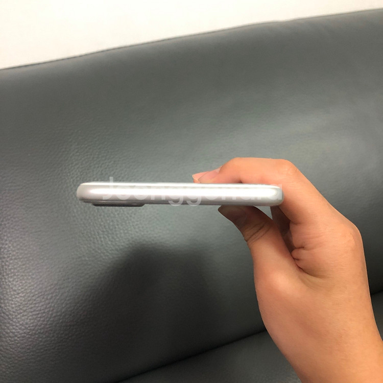 아이폰 8+ 64gb 풀박--3