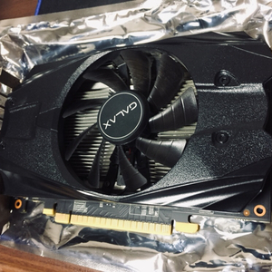 그래픽카드 GALAX GTX1050 2GB