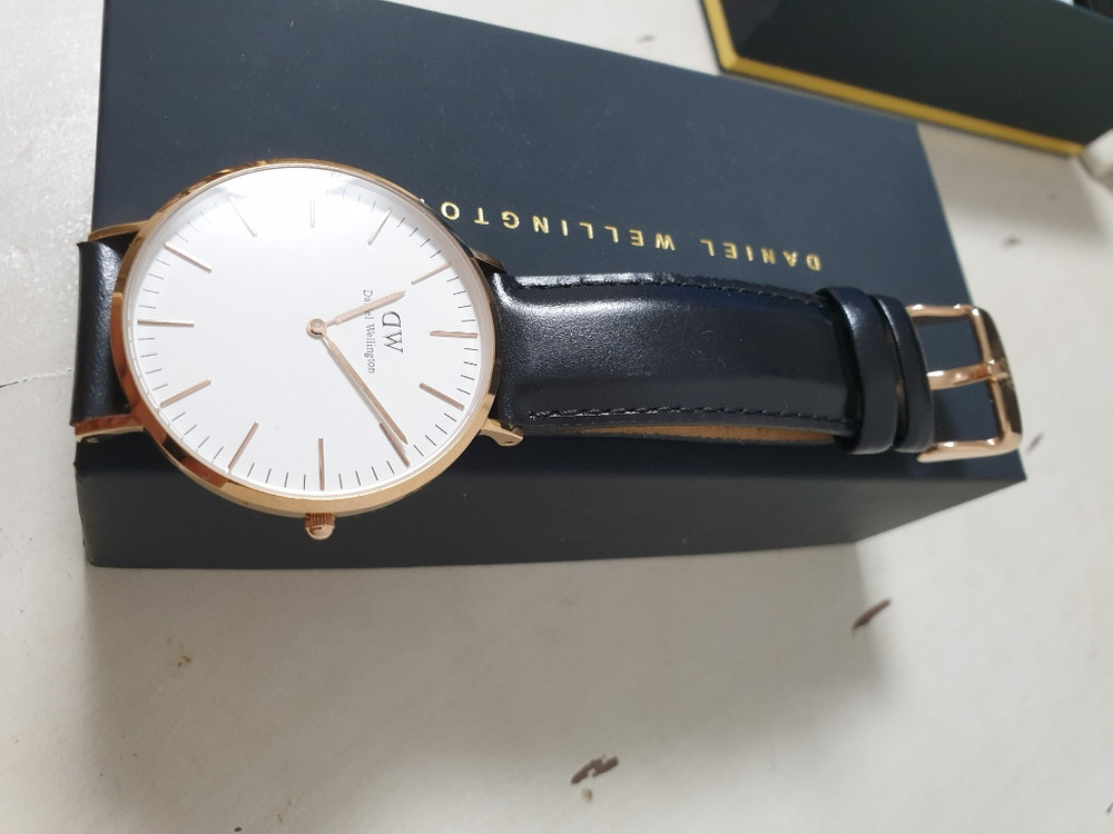 다니엘 웰링턴 로즈골드 가죽 40mm--1