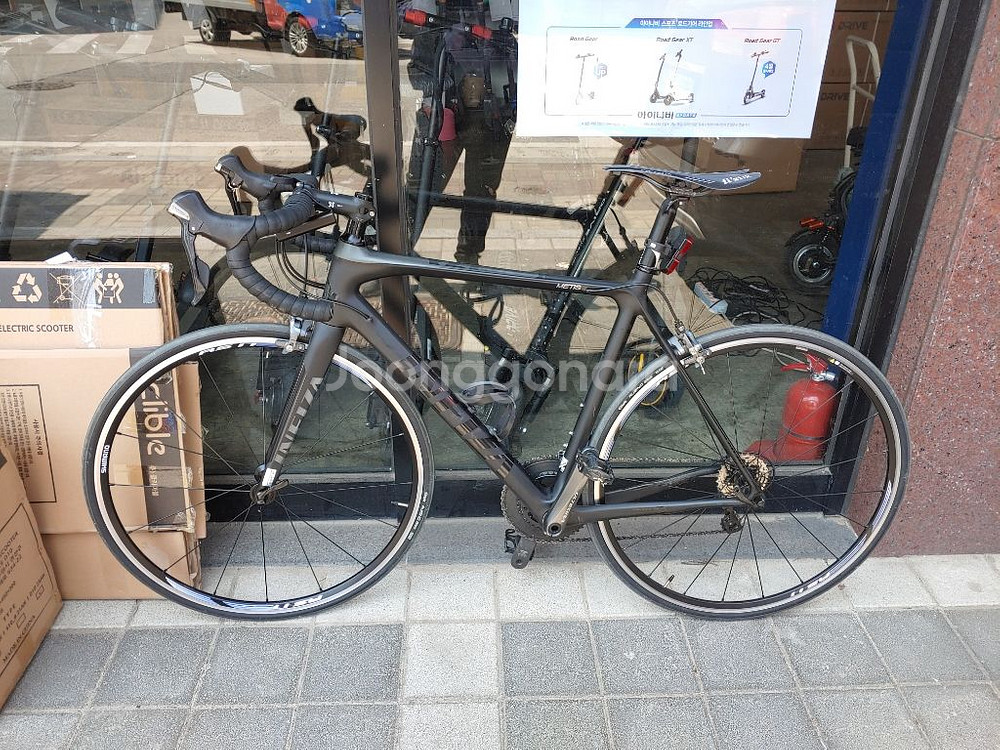 풀 카본 울테로드 인피자 메티스 판매합니다.--0