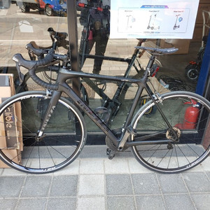 풀 카본 울테로드 인피자 메티스 판매합니다.