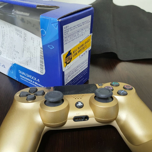 PS4 듀얼쇼크4 신형 판매