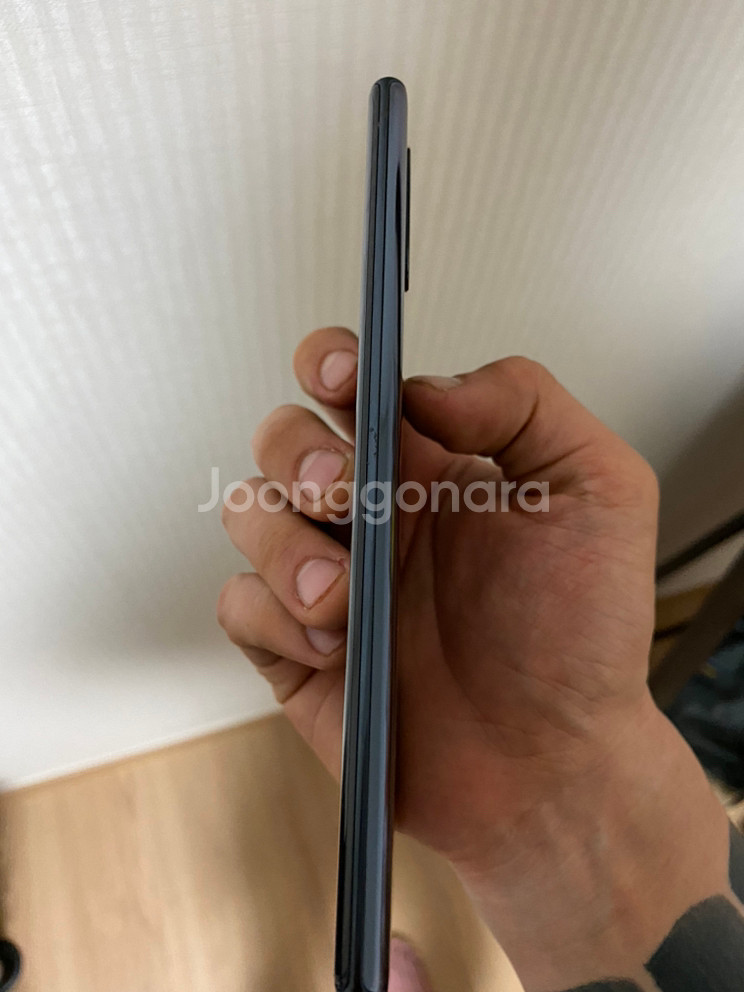갤럭시 노트 10 플러스 256기가 판매합니다--4
