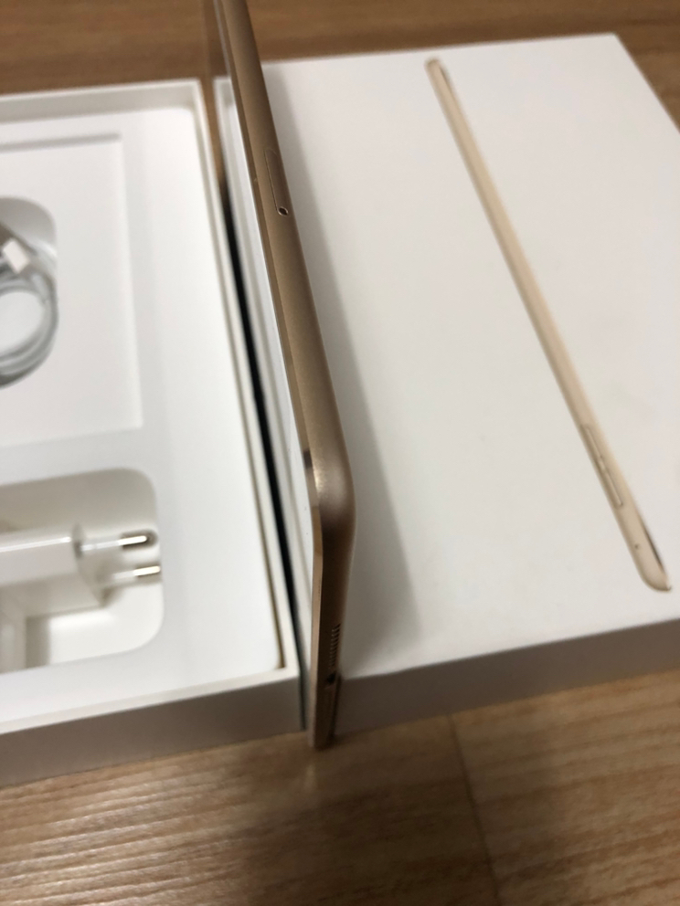 아이패드미니4LTE64--2