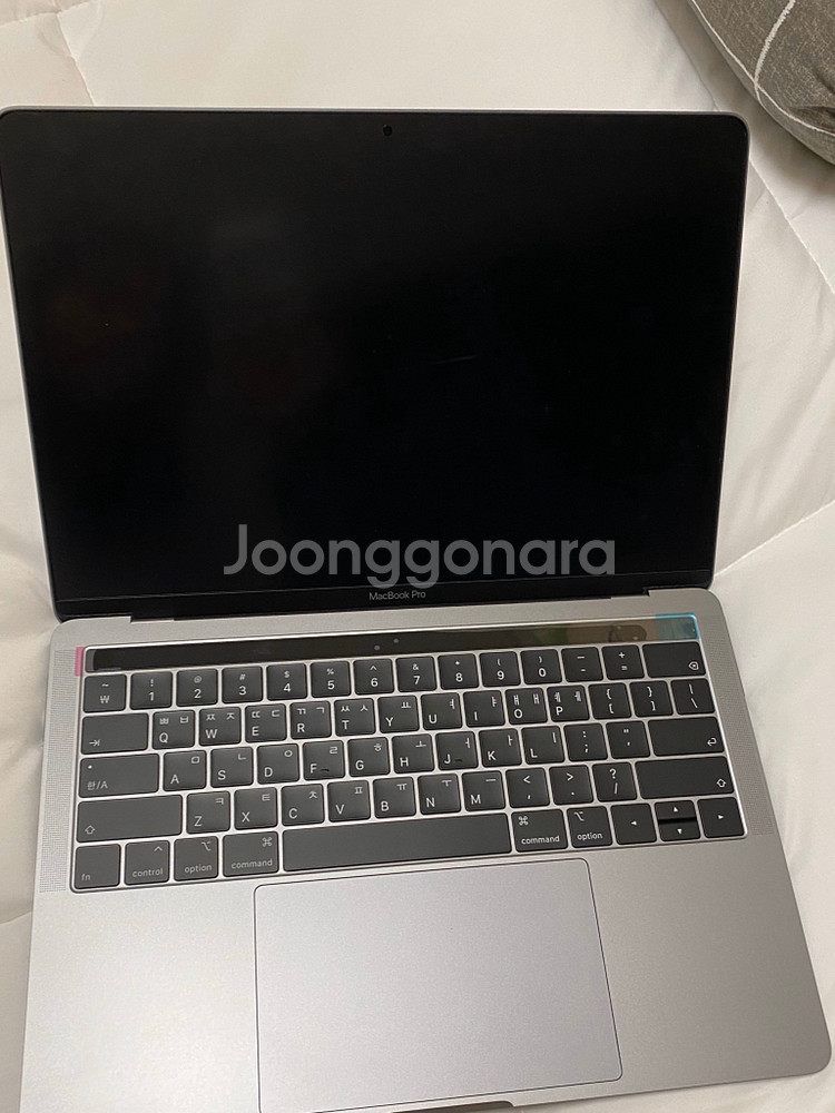 맥북프로 2018 13인치 터치바 512gb + 매직마--3