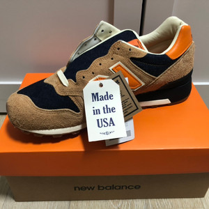 [285] 뉴발란스 M1300LV X 리바이스