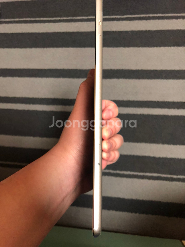 아이패드 미니4 LTE 셀룰러 16gb 액정파손--3