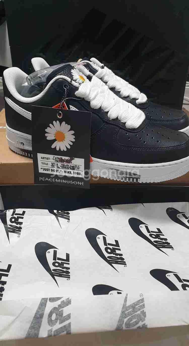 나이키 피스마이너스원 파라노이즈 (gd) 265 새상품--3