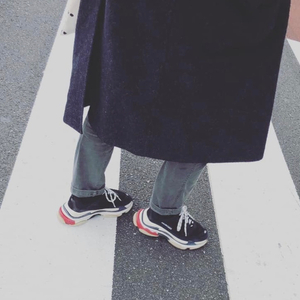 발렌시아가 트리플S 42 브레드