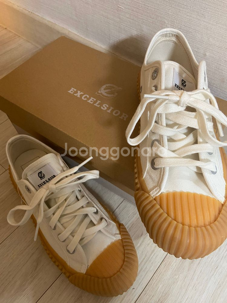 엑셀시오르 볼트 로우 화이트 240--0