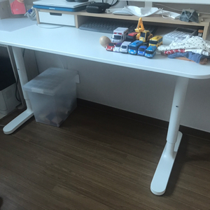 이케아 책상 베칸트 (BEKANT) 140x60