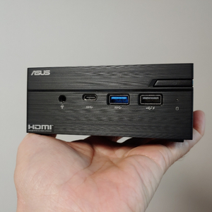 Asus PN40(ssd 128G + HDD500)