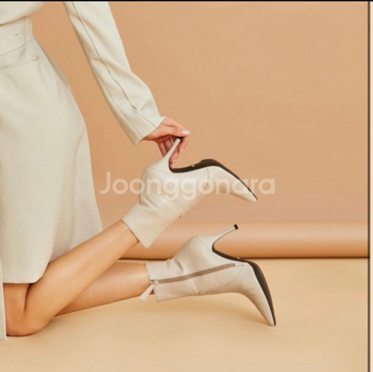 브리아나 삭스부츠--3