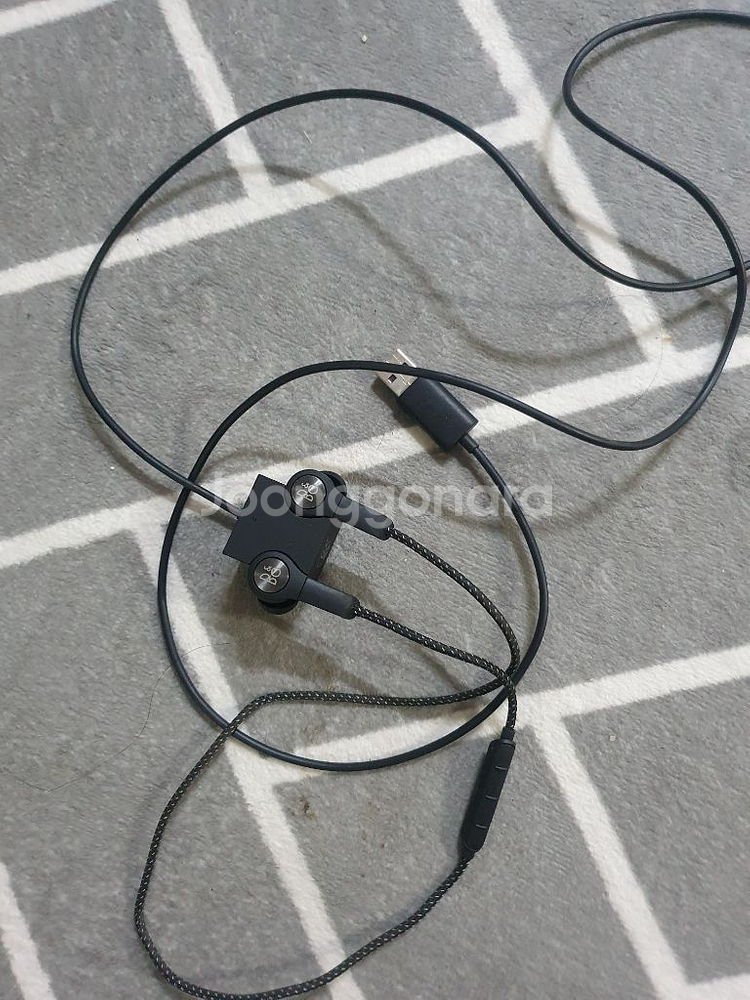 뱅엔올룹슨 h5--1