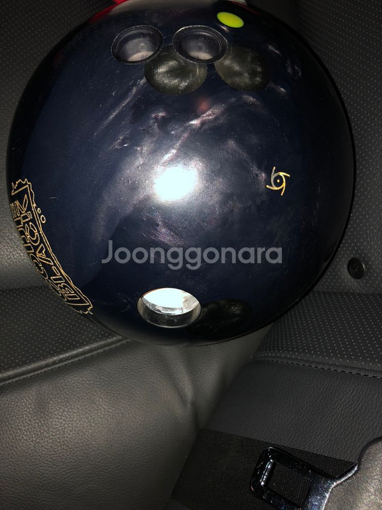 중고볼링공 스톰 코드블랙나노 15p 팔아요--1
