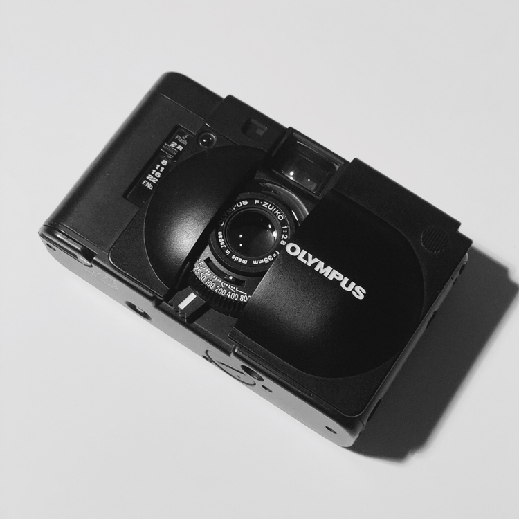 올림푸스XA OlympusXA--2