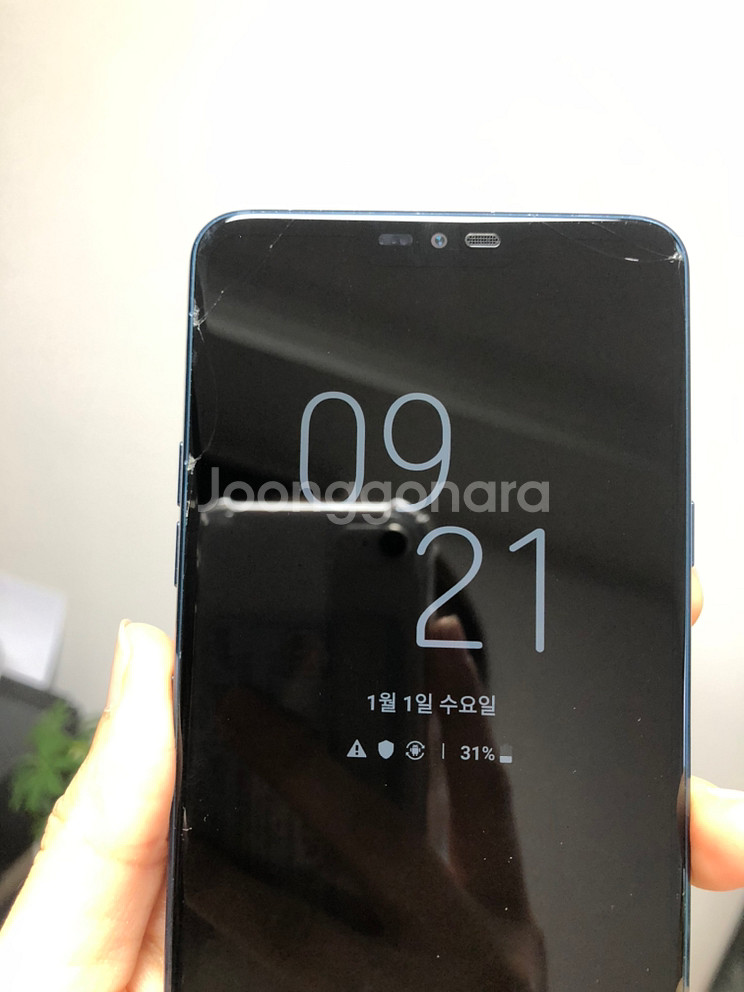 LG G7(64g)액정파손--4