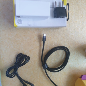 baseus gan 65w 고속 충전기