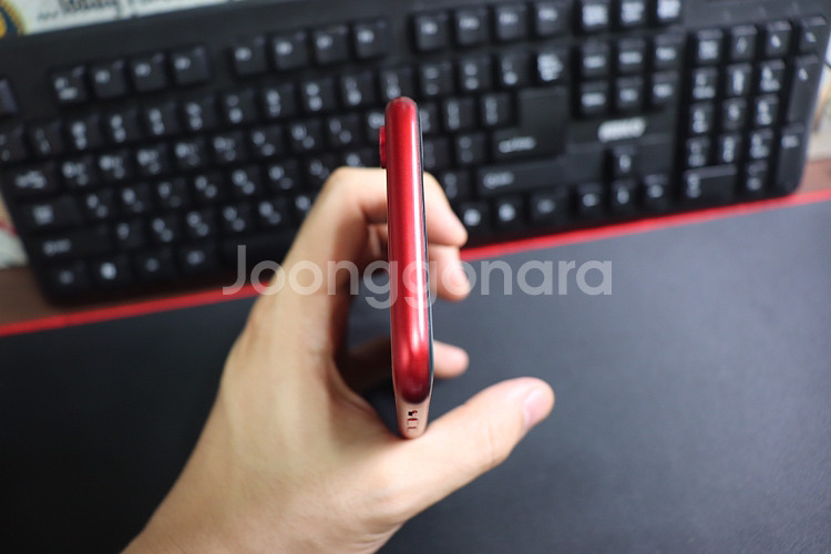 iPhone XR (PRODUCT)RED 64GB--2