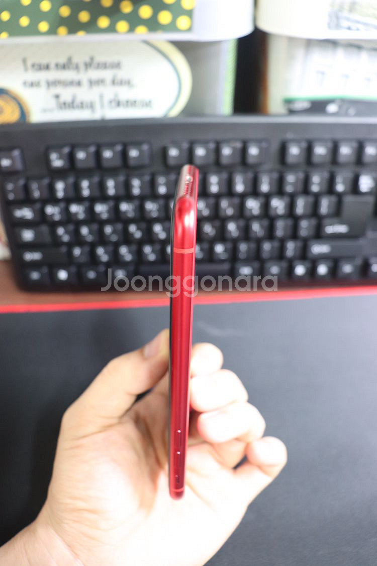iPhone XR (PRODUCT)RED 64GB--7