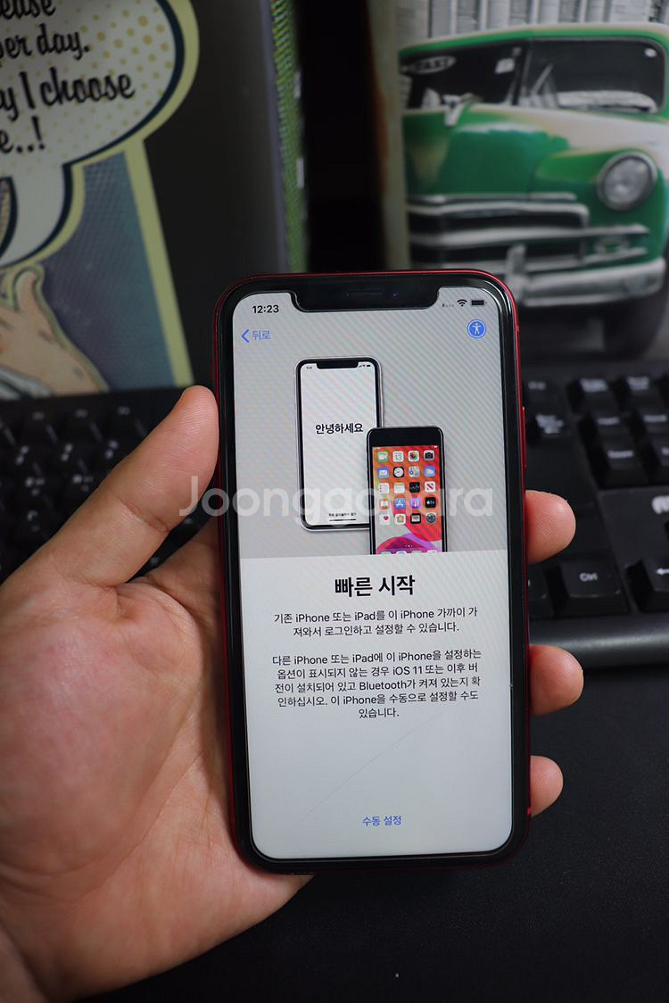 iPhone XR (PRODUCT)RED 64GB--9