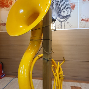 인테리어 홍보용악기(수자폰.첼로,테너색소폰)