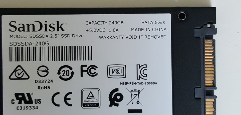 Sandisk SSD PLUS(240GB) AS 2년--1