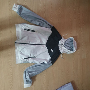 나이키 윈드러너 바람막이