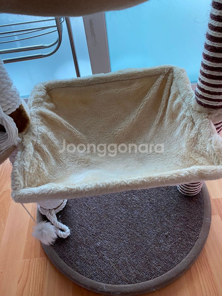 고양이 2단캣타워+패브릭 하우스 팔아요--5