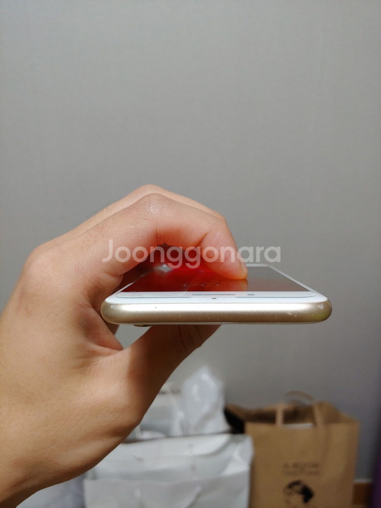 아이폰 6s 64gb 골드 배터리 96퍼 신품성능 급처--7