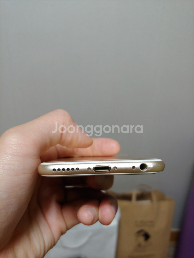 아이폰 6s 64gb 골드 배터리 96퍼 신품성능 급처--8