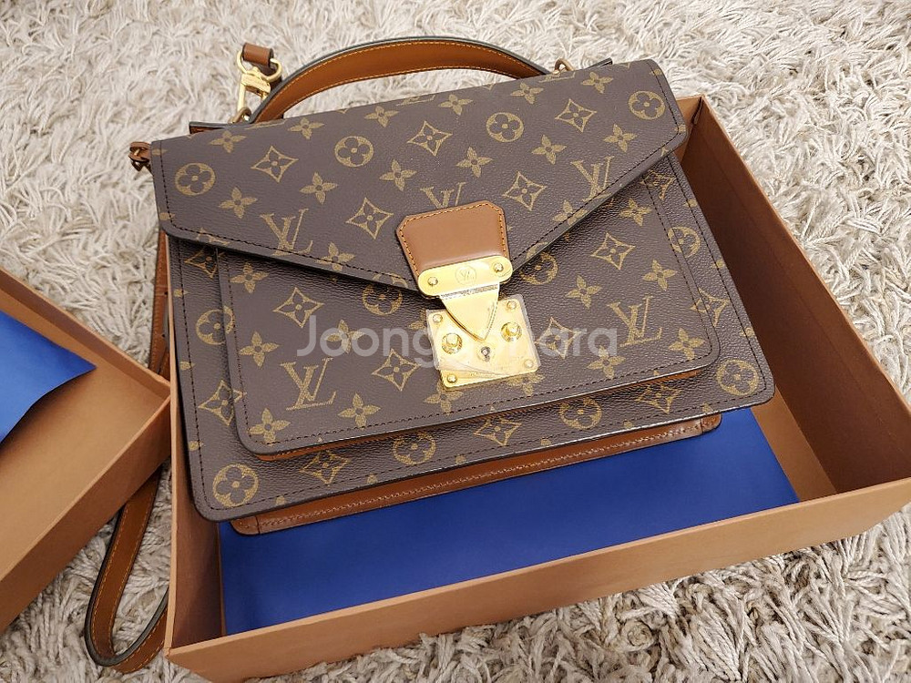 루이비통 숄더 크로스백 새상품--6