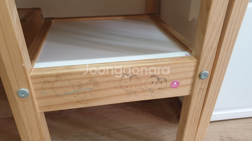 이케아 LATT 레트 어린이테이블 드림 (부산)--3