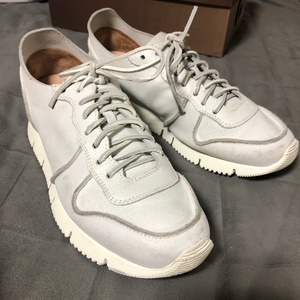 부테로 카레라 크랙 화이트 39사이즈 판매