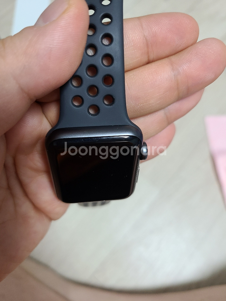 애플워치 3 gps 42mm 나이키에디션--3