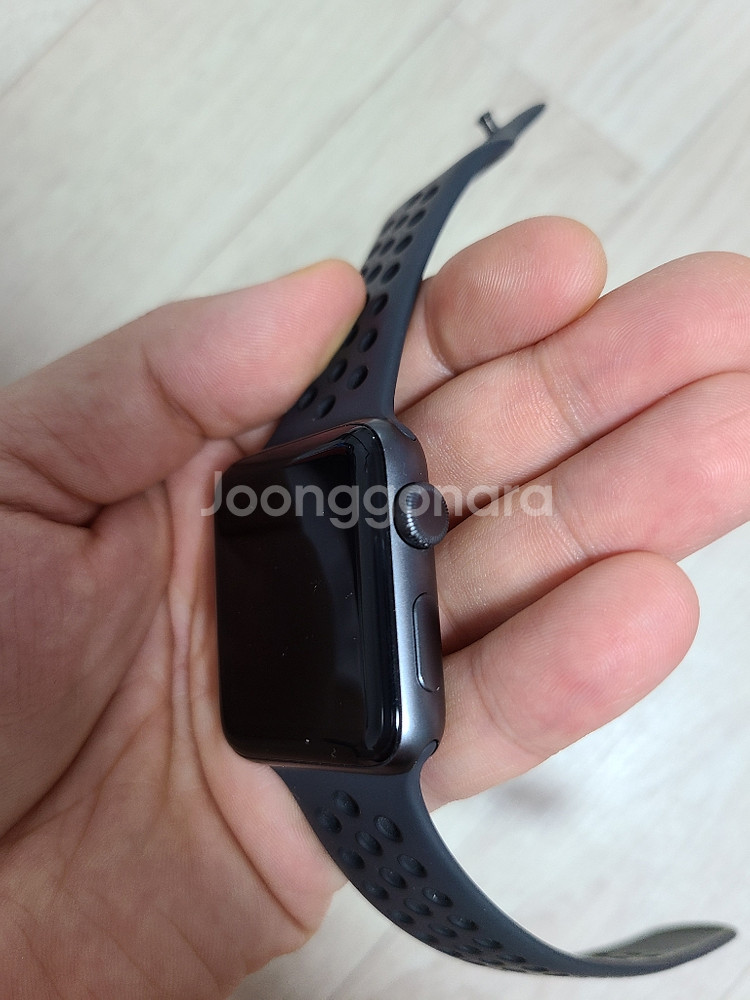 애플워치 3 gps 42mm 나이키에디션--4