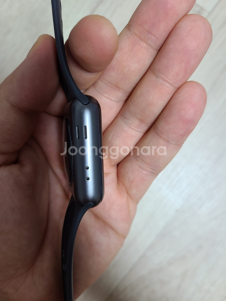 애플워치 3 gps 42mm 나이키에디션--5