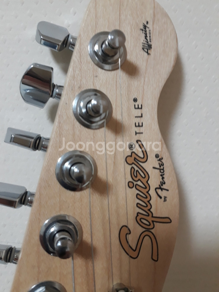 일렉기타 스콰이어 by fender--1