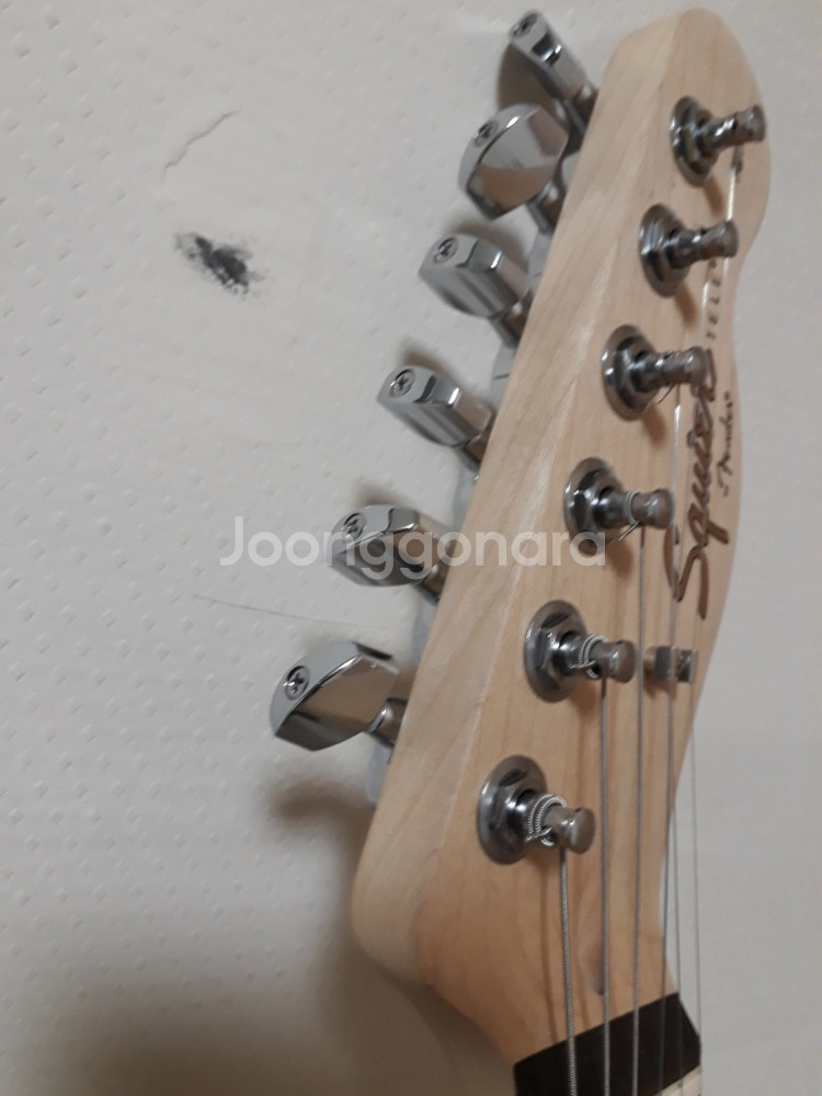 일렉기타 스콰이어 by fender--2
