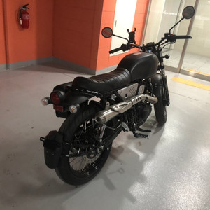 부캐너125cc2020년식팝니다