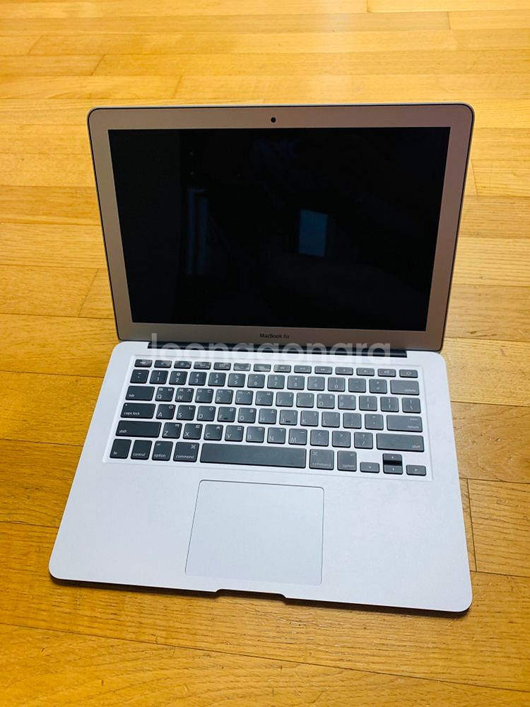 (급처)맥북에어 17년식 13인치 256Gb /풀박--1