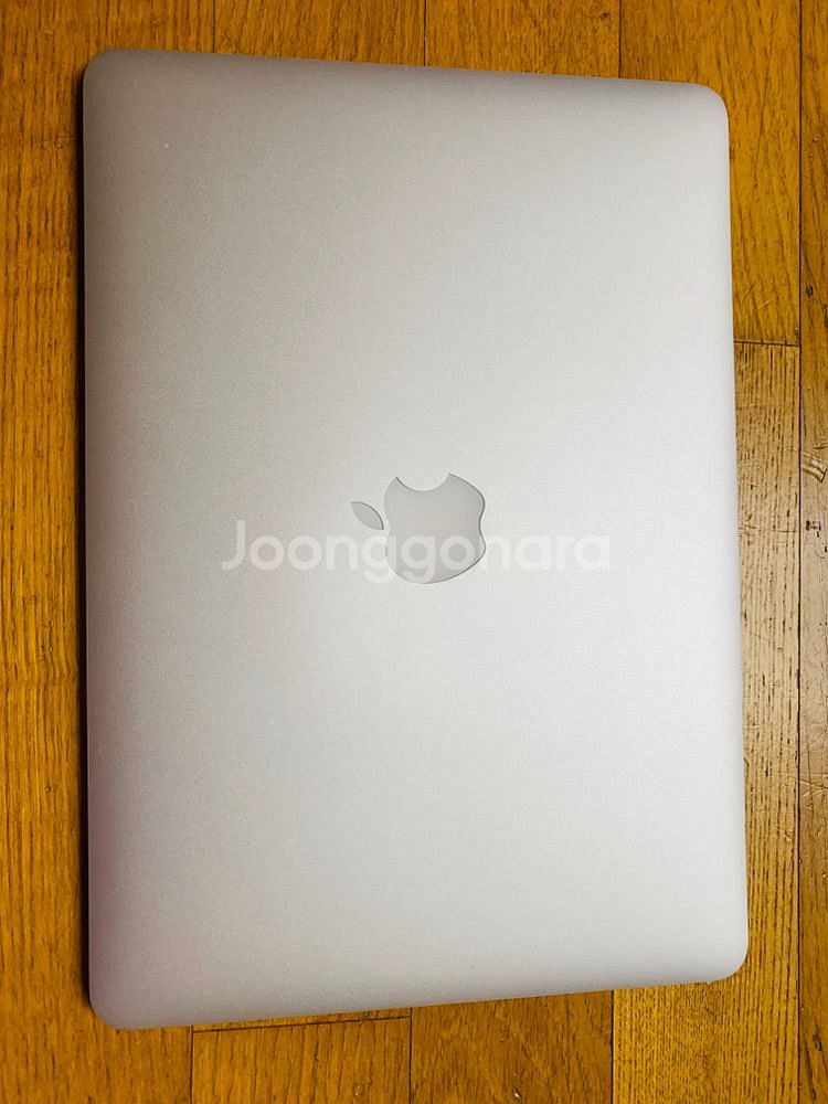 (급처)맥북에어 17년식 13인치 256Gb /풀박--2