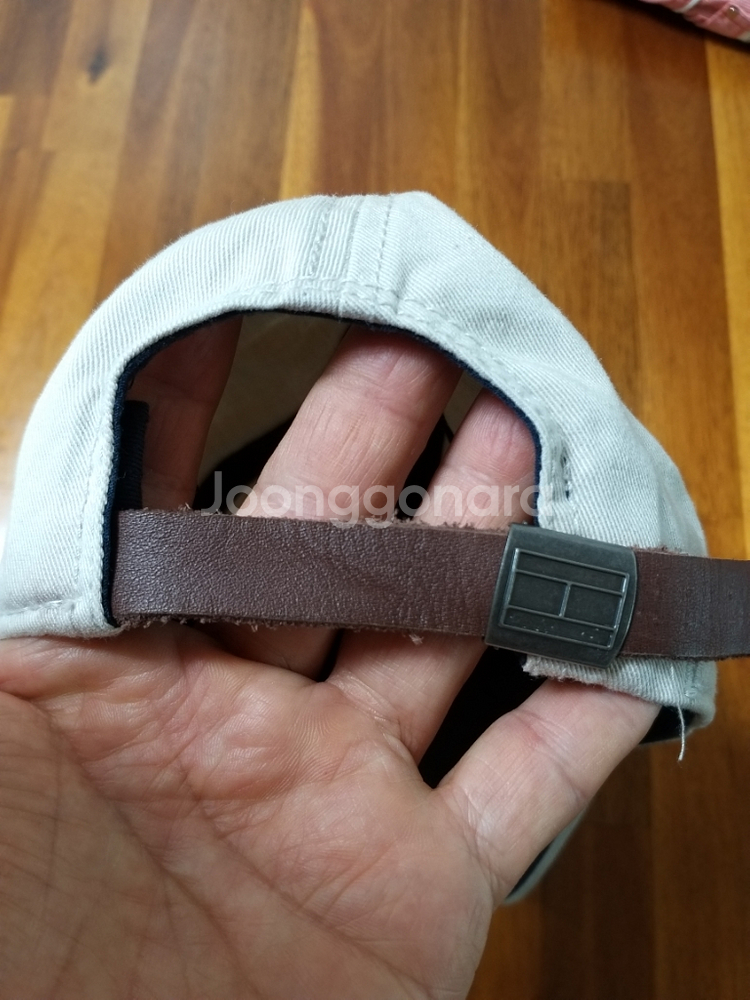 타미힐피거 볼캡 (베이지)--5