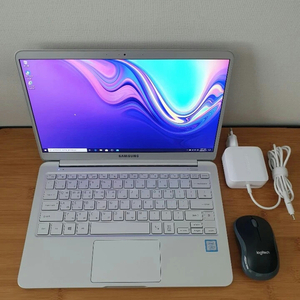 2018 삼성노트북9 올웨이즈 NT900X3V-A58A