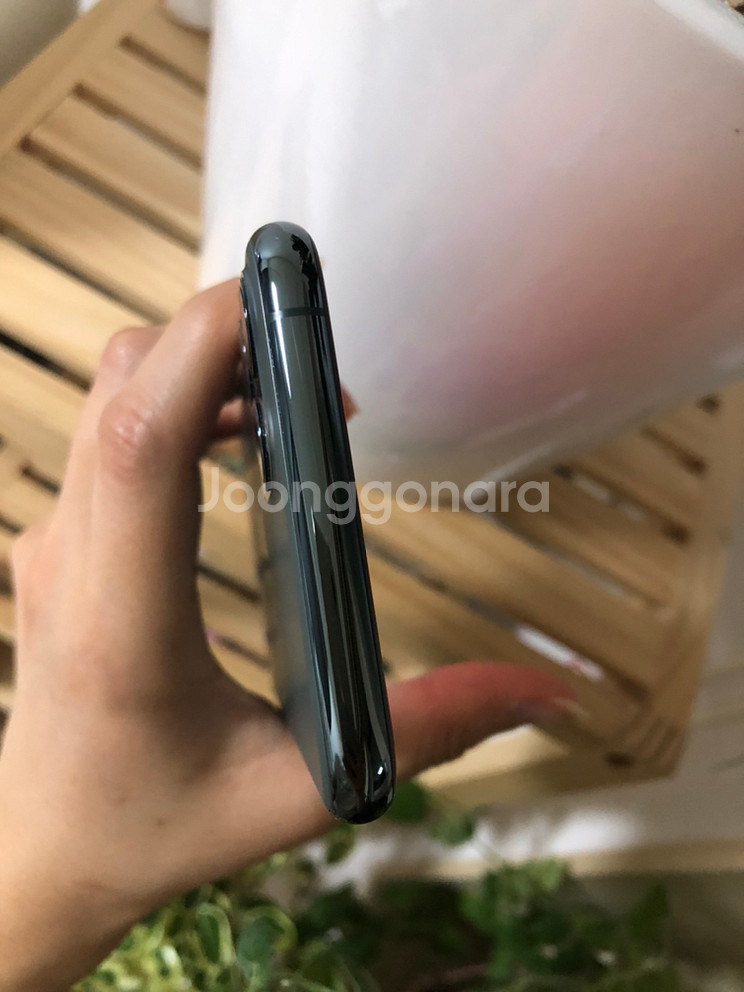 아이폰11pro (256g)--4