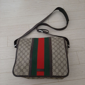 구찌가방판매(정품)